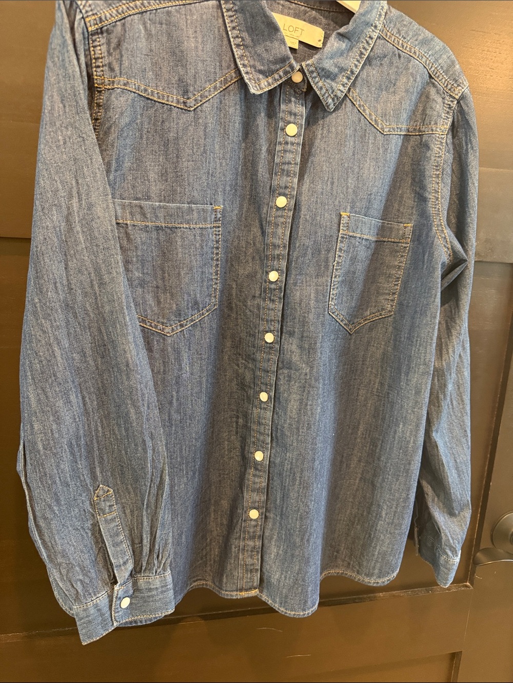 LOFT Casual Chambray Button-Down Shirt - Picture 4 of 5